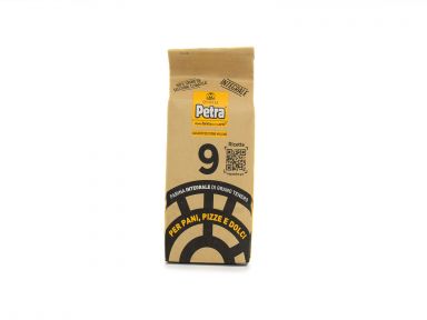 PETRA 9 WHOLEWHEAT FLOUR FOR BREAD/PIZZA/DESSERTS 500 GR